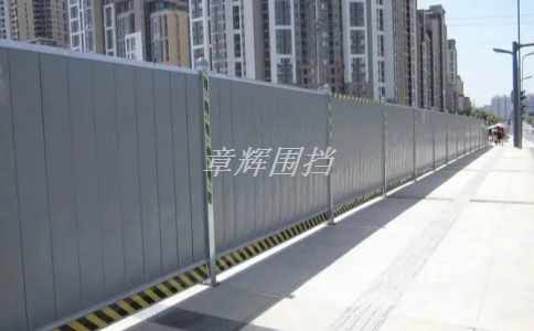 市政围挡的维修成本如何计算？