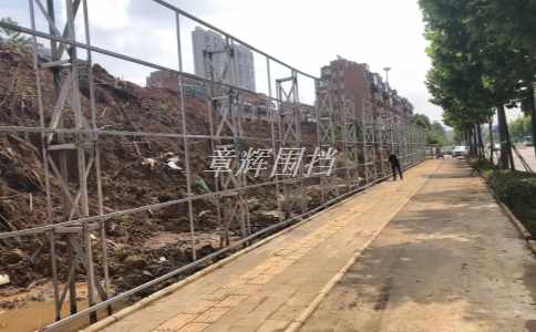 怎样避免pvc围挡老化失效？(避免pvc围挡老化的方法)