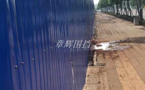 pvc围挡在高温状态下是否会产生异味？（了解pvc围挡高温使用时可能存在的异味问题）